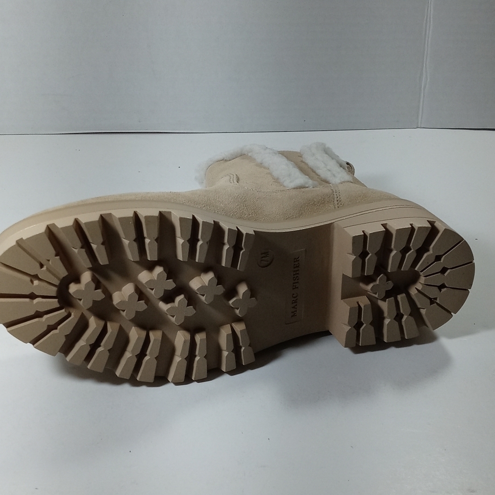 Boot - Picture 7 of 11